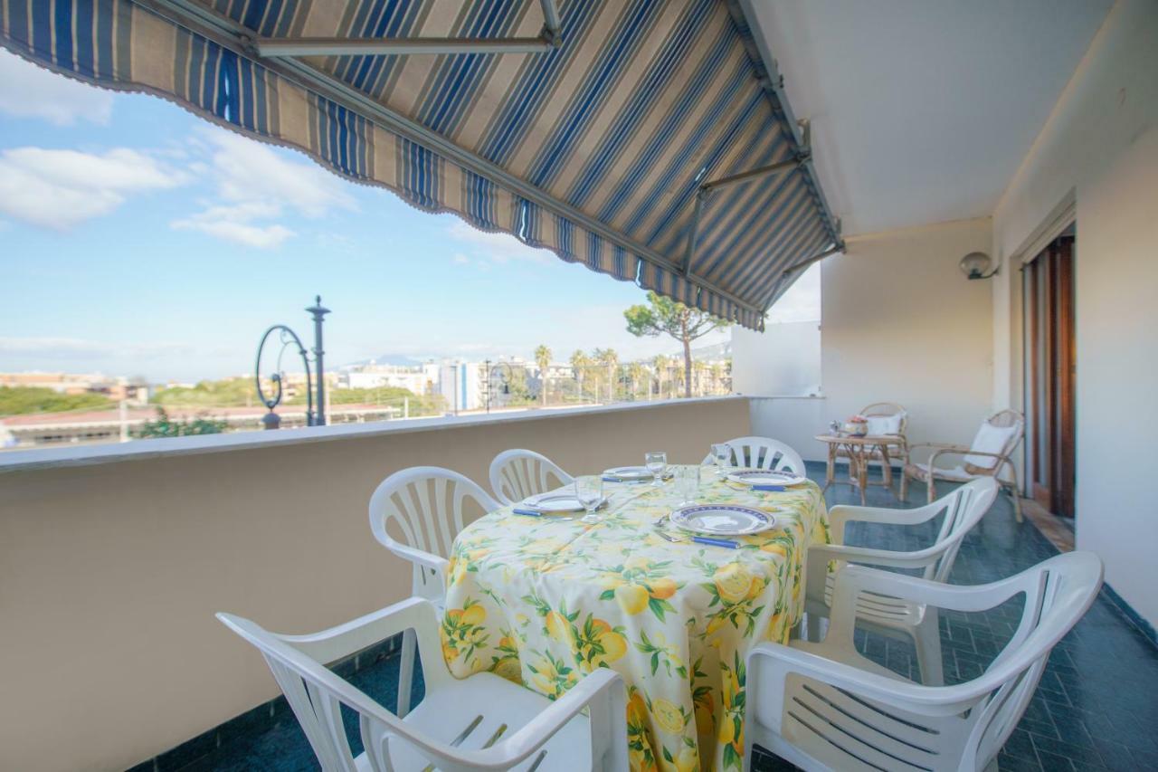 Aranci 77 Sorrento Apartment Exterior foto