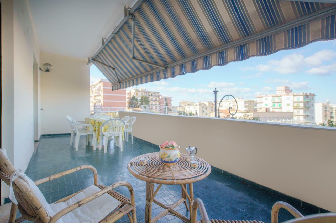 Aranci 77 Sorrento Apartment Exterior foto